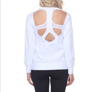 La society cut out/open bank athletic top